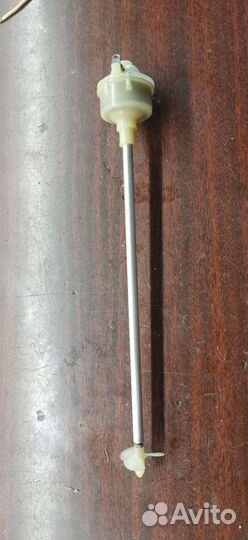 Лодочный игрушечный моторчик