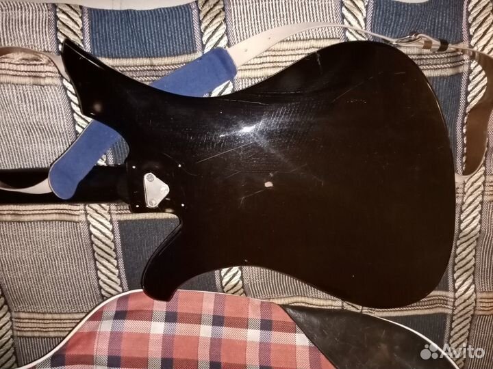 Электрогитара