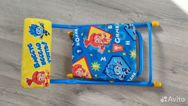 Детский стульчик