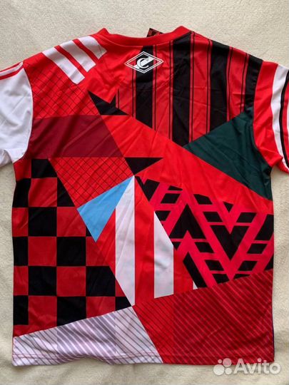 Футболка с автографами игроков фк Спартак Москва