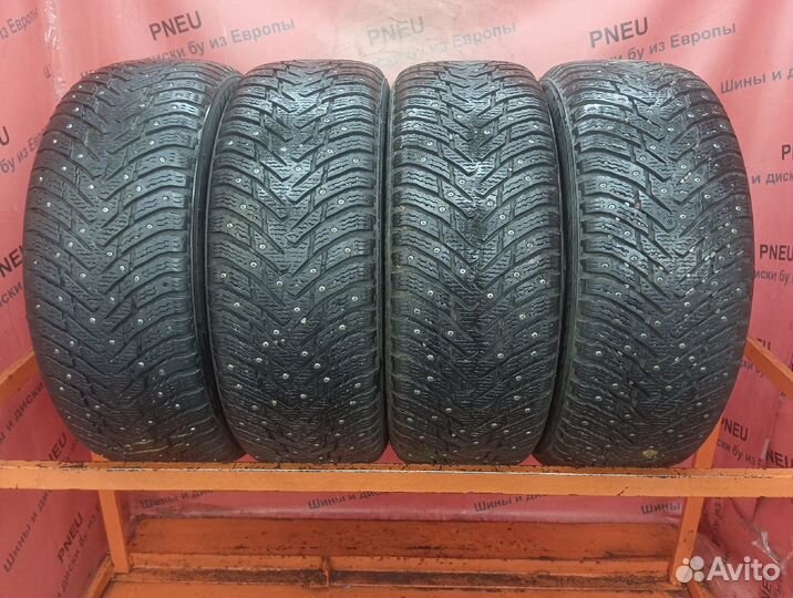 Nokian Tyres Hakkapeliitta 8 225/55 R17