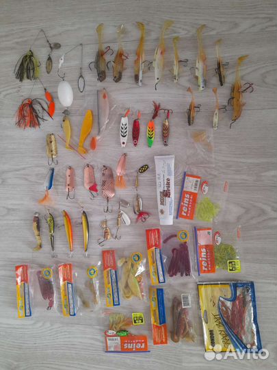 Блесна, воблер, виброхвост