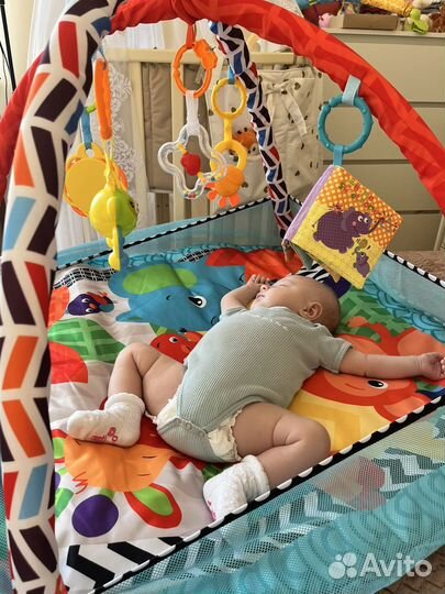 Развивающий коврик