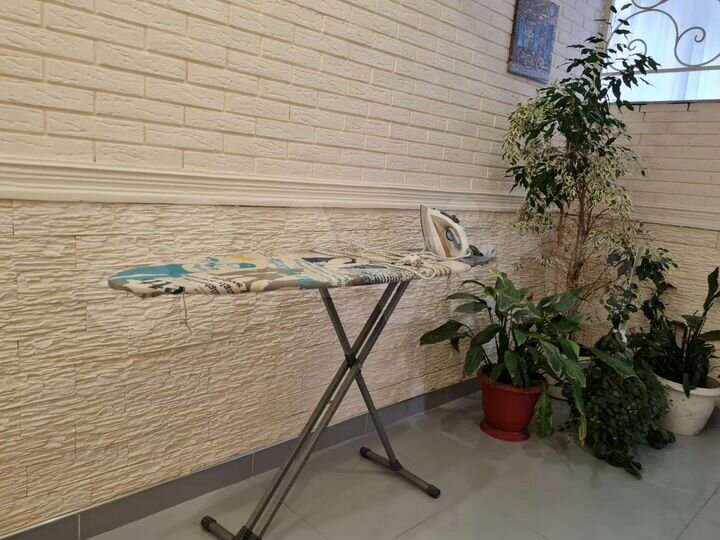 Комната 27 м², 1/3 эт.