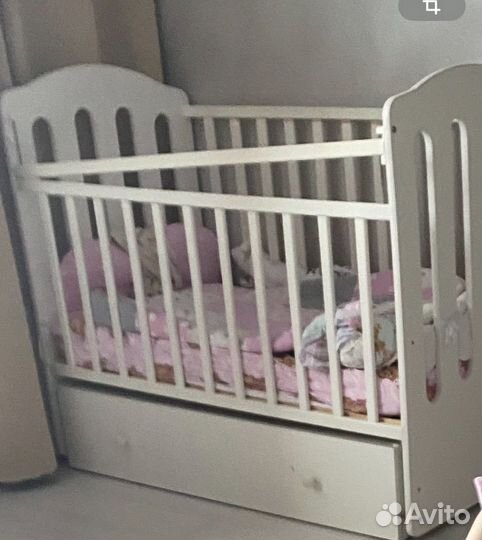 Кровать детская маятник