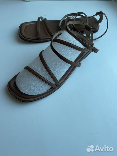 Сандалии женские 40 размер