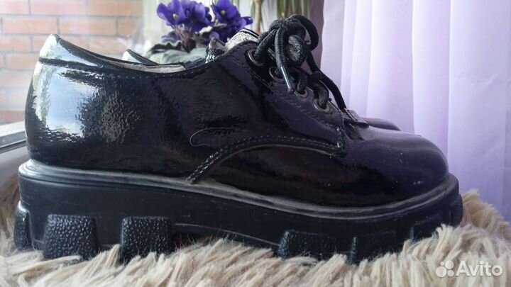 Ботинки весенние для девочки 31-32