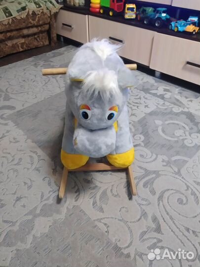 Качалка лошадь