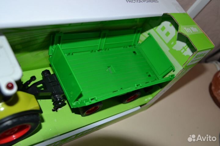 Трактор инерционный со звуком с прицепом