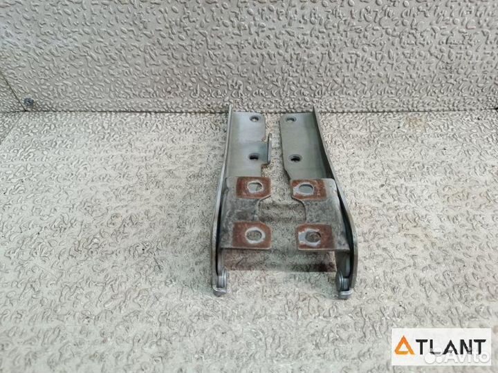 Петля капота mitsubishi EK wagon