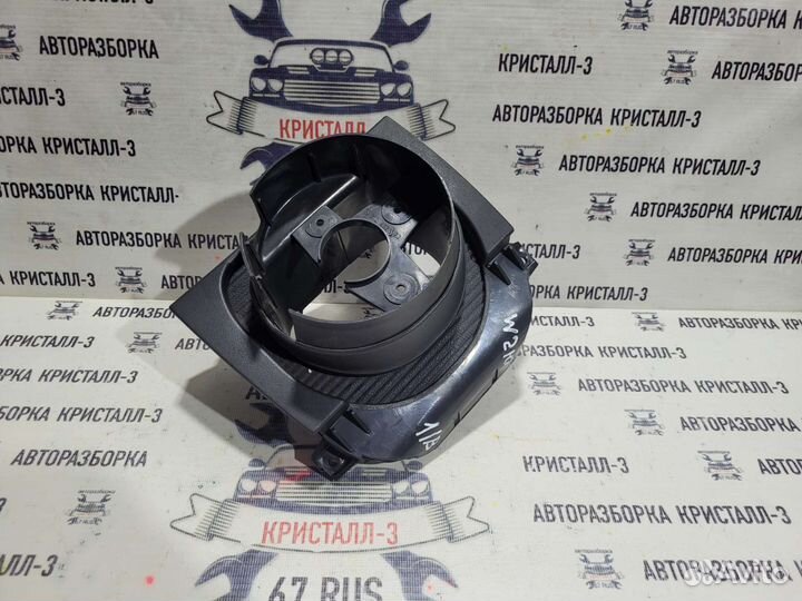 Кожух рулевой колонки mercedes benz w210