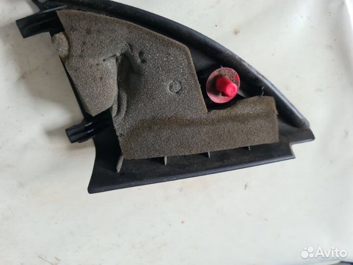 Накладка в салоне Renault Fluence седан M4R 2011