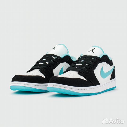 Кроссовки Nike Air Jordan 1 Low White Black Mynt S