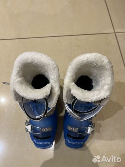 Горнолыжные ботинки Lange 205