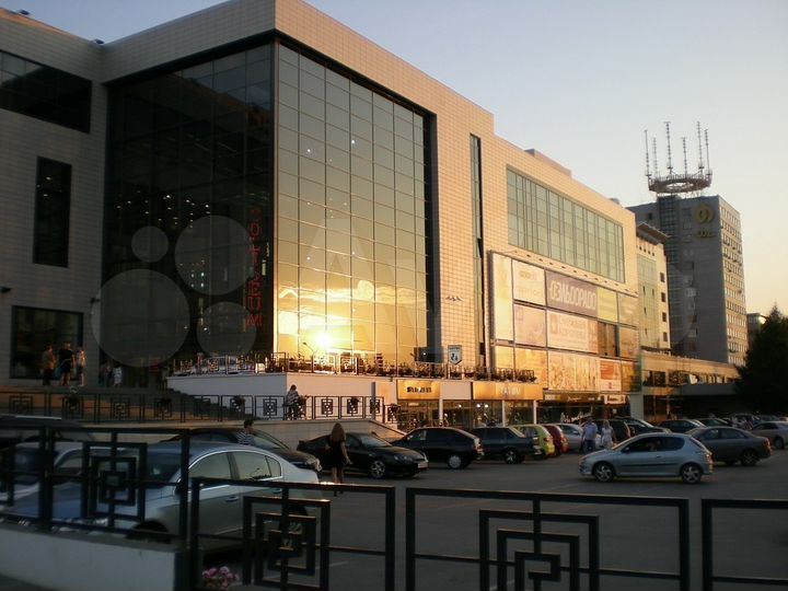 Торговая площадь, 330 м²