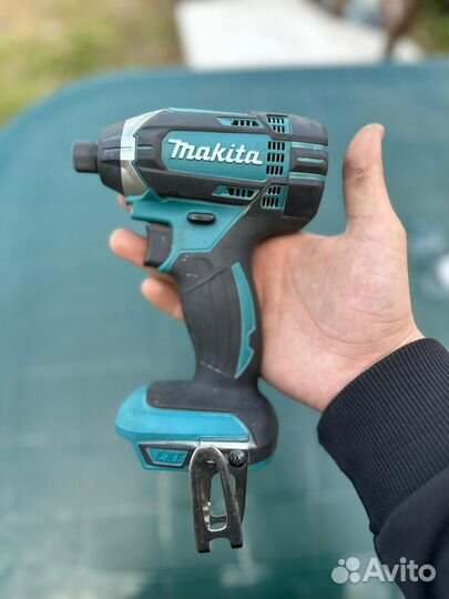 Аккумуляторный шуруповерт Makita DTD152Z