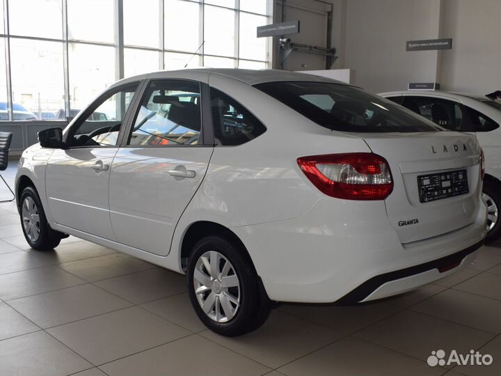 LADA Granta 1.6 МТ, 2023