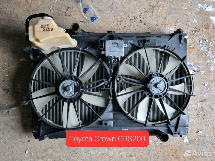 Радиатор основной Crown GRS200