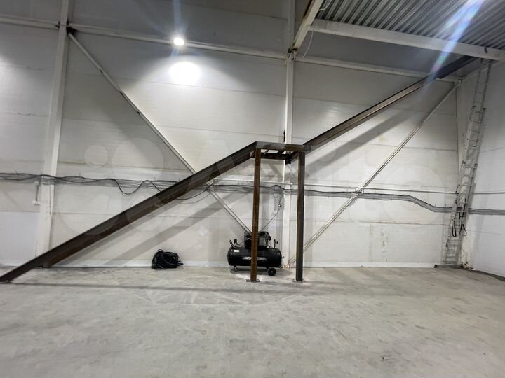 Автосервис, 240 м²