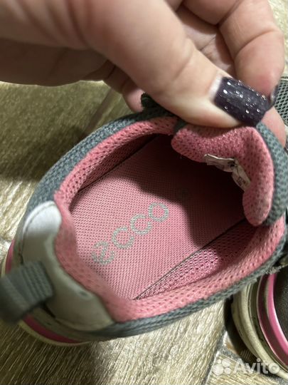 Кроссовки ecco 28