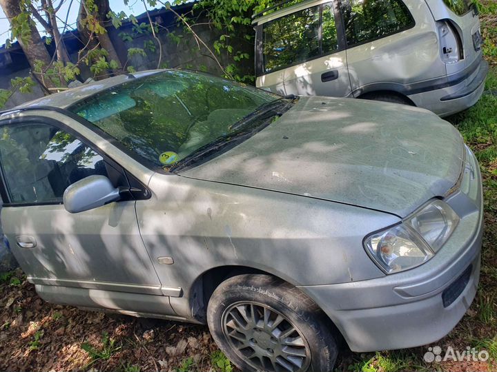 Кузов по частям Mitsubishi Space Star 99-03г