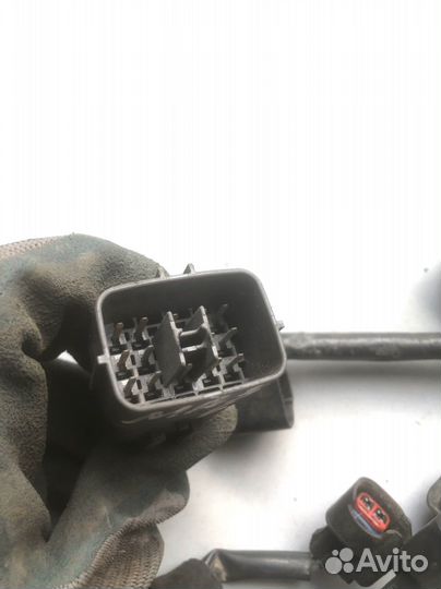 Проводка форсунок Mazda 6GG 1,8