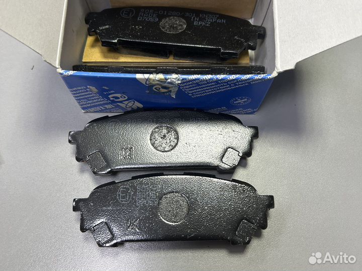 Тормозные колодки задние Subaru Impreza