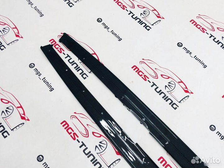 Лезвия порогов BMW 3 F30 M-Perfomance под карбон