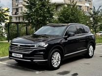 Volkswagen Touareg 3.0 AT, 2019, 152 000 км, с пробегом, цена 4 500 000 руб.