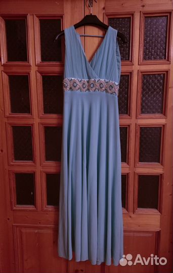 Вечернее платье в пол