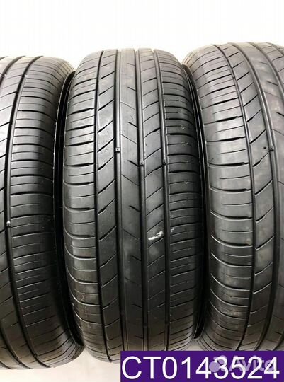 Kumho Ecsta HS52 225/60 R17 99V