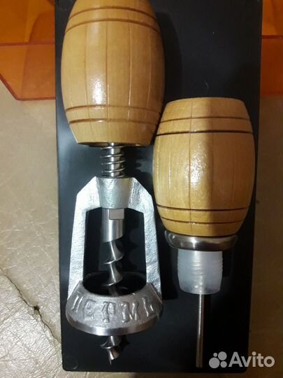 Штопор, дозатор и крышка 