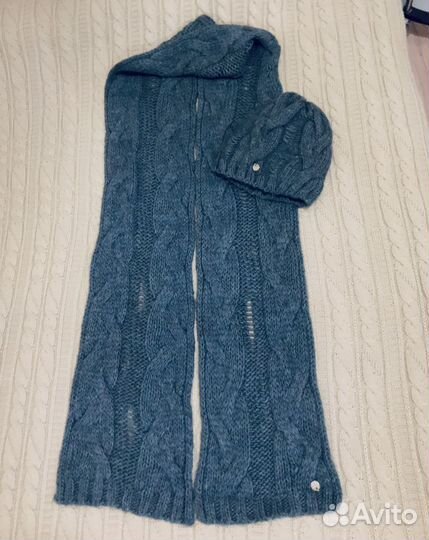 Шапка и шарф жен, вязанные, шерсть, Италия