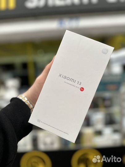 Xiaomi 13, 8/256 ГБ