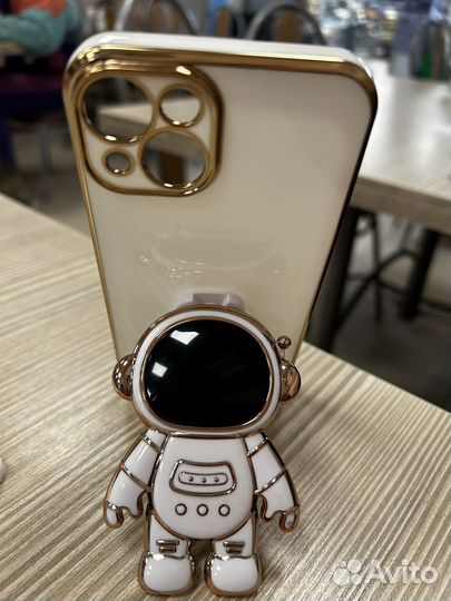 Чехол на iPhone 11 и 14
