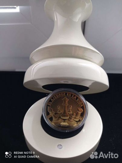 Золотая монета