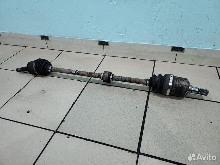 Привод передний правый Kia Cerato 1