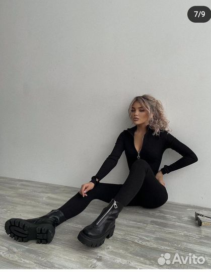 Комбинезон женский новый 40-42 размер