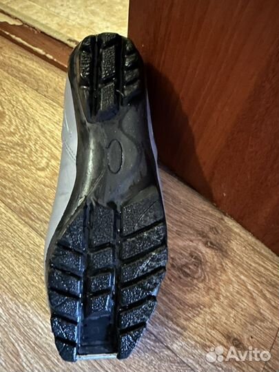 Лыжные ботинки nnn 42 размер