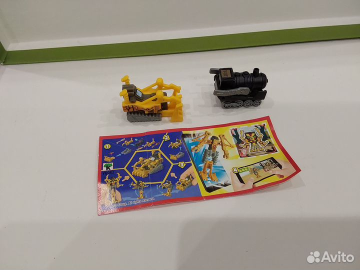 Киндер трансформер 1994 г редкий паровоз