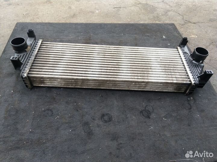 Интеркулер Jeep Grand Cherokee WK2 3.0 дизель