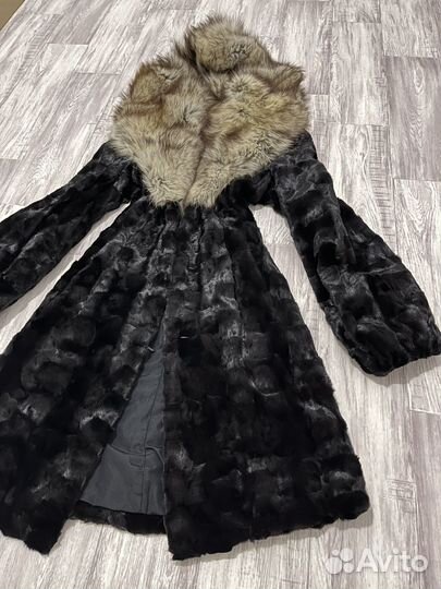 Шуба норковая с куницей Отличная