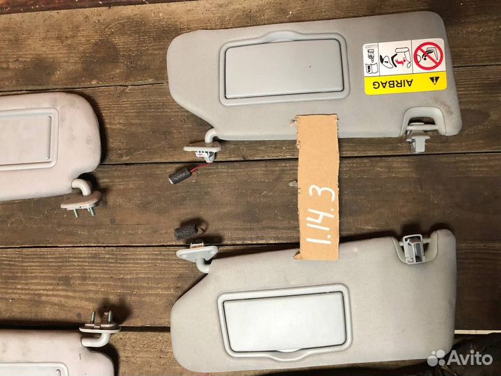 Козырек солнцезащитный Mitsubishi