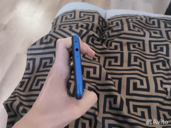 Xiaomi Redmi Note 7, 3/32 ГБ