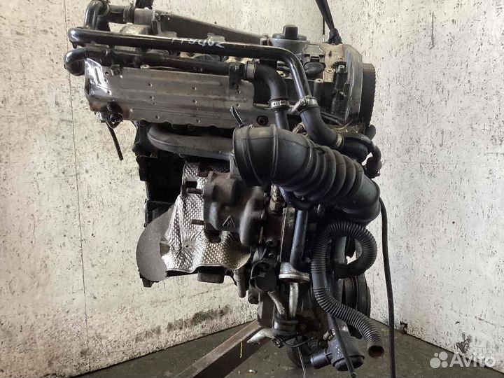 Двигатель Volkswagen Passat AWT
