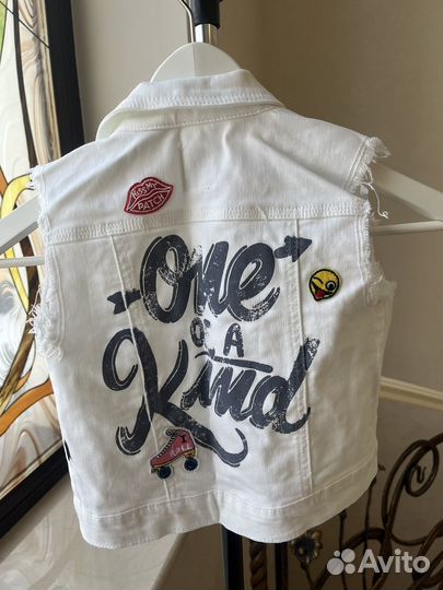 Жилетка джинсовая на девочку 5 лет