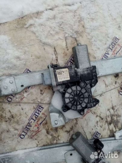 Стеклоподъёмники Renault duster