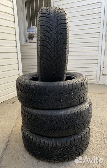 Kumho WinterCraft Ice Wi51 205/55 R16 94T