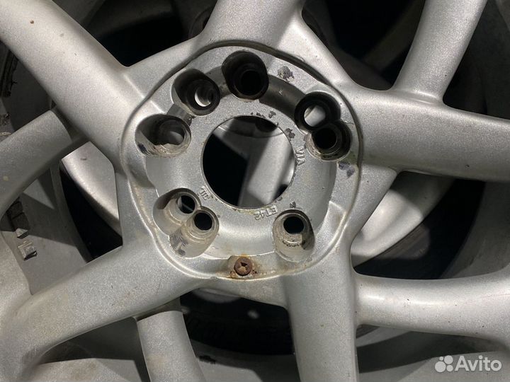 2 литых диска R17 5/114.3
