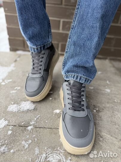 Кроссовки мужские